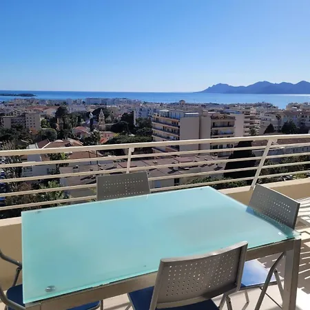 The Horizon - Sea View & Peaceful Retreat Cannes