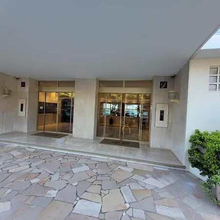 The Horizon - Sea View & Peaceful Retreat Apartment Cannes