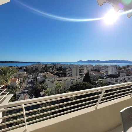 Apartment The Horizon - Sea View & Peaceful Retreat Cannes